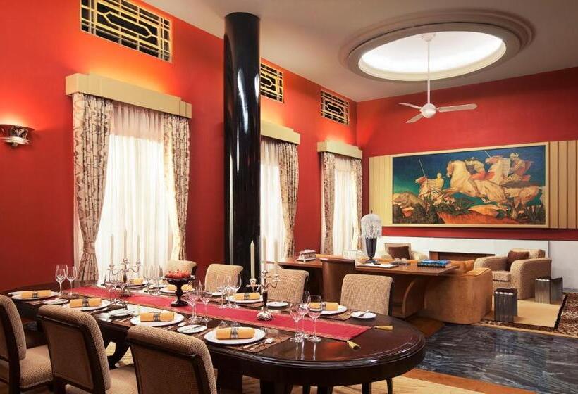 Люкс, Umaid Bhawan Palace Jodhpur