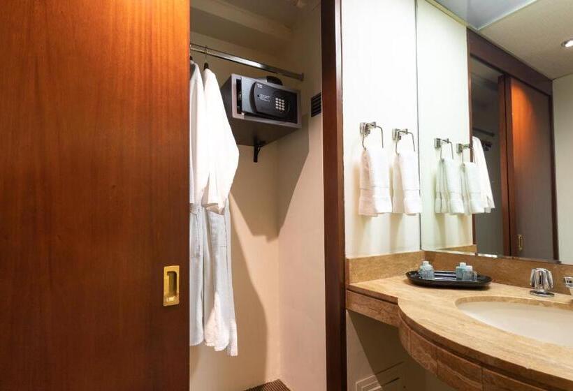 Family Suite, J&a Classic