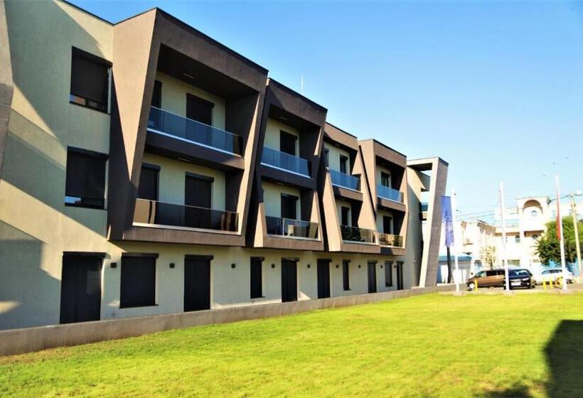 Апартаменты 1 Спальня Вид на Сад, Enjoy Life Apartments