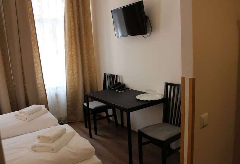 اتاق استاندارد, Gallery Hotel Sis