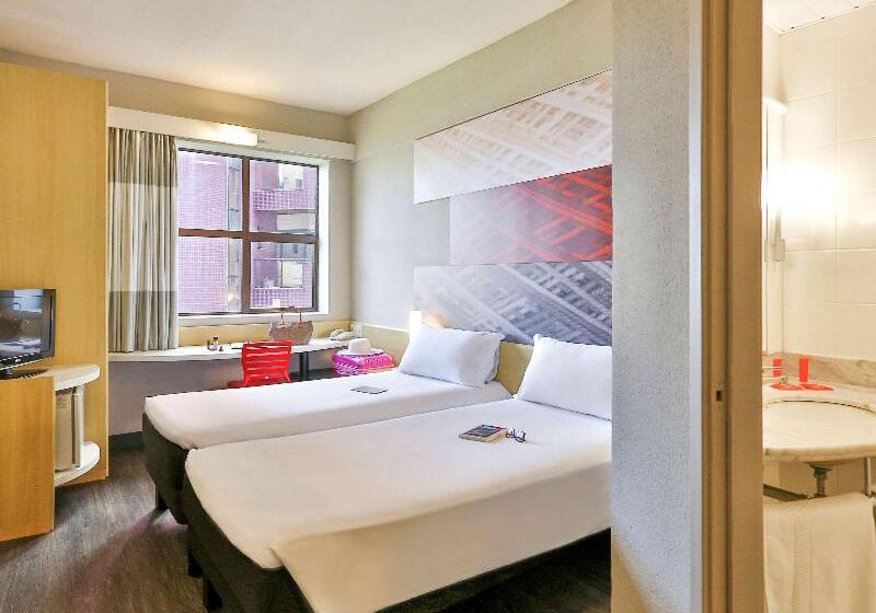 Номер Стандарт, Ibis Maringa