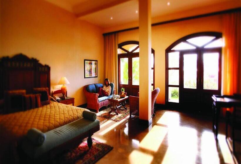 جناح ديلوكس, The Lalit Golf & Spa Resort Goa