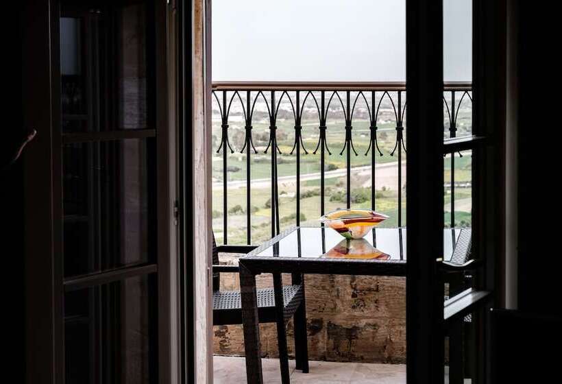 سوییت اجرایی, The Xara Palace Relais & Chateaux
