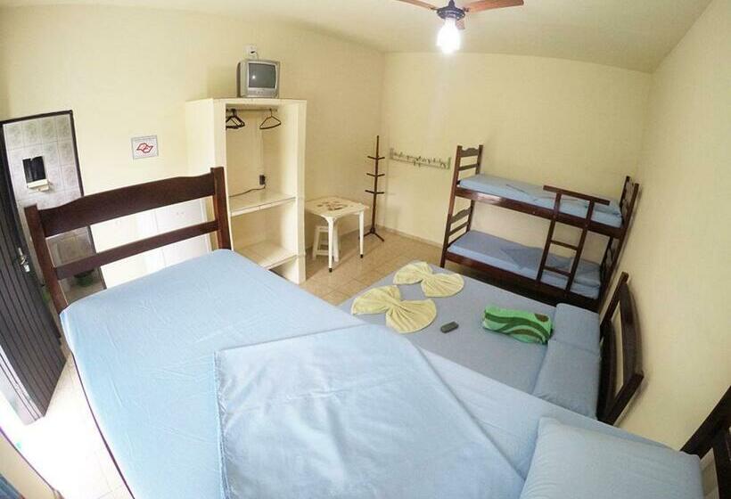 חדר סטנדרט לארבעה, Pousada Casa Verde Ubatuba