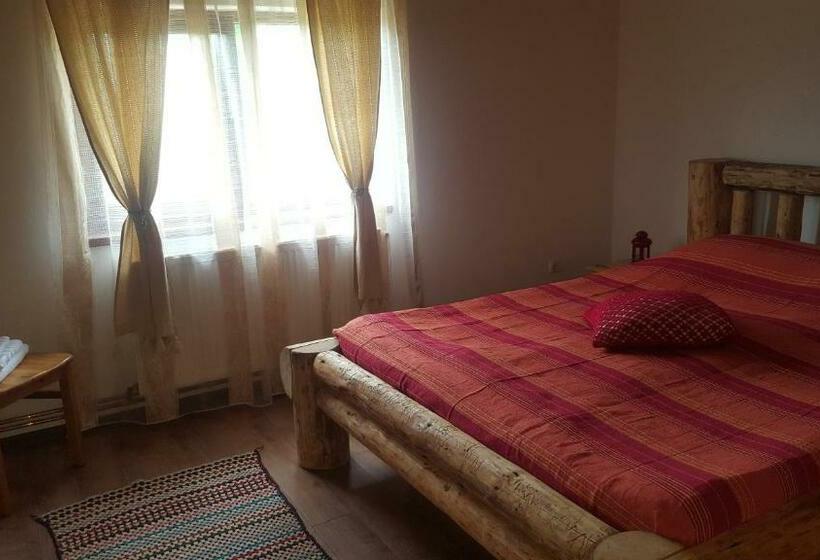 Дом 1 Спальня, Casa Din Piatra
