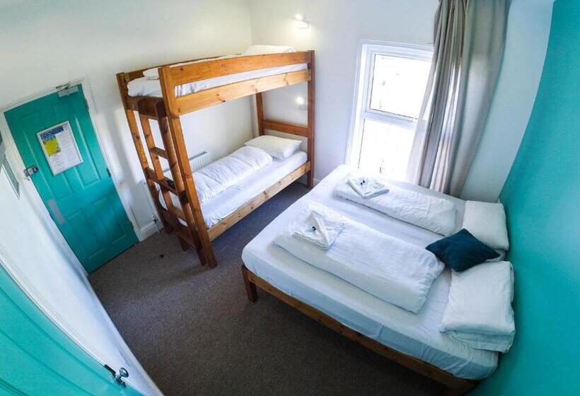 חדר אקונומי לארבעה, Reef Lodge