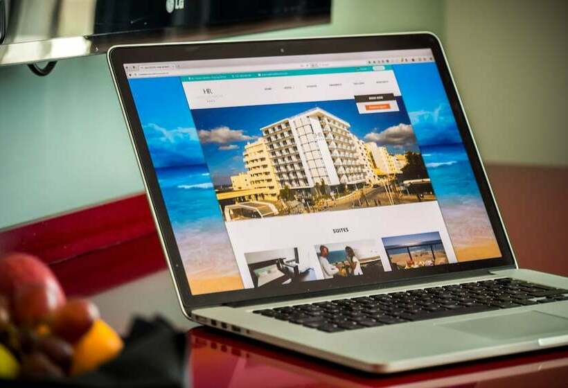 سوییت سوپریور, Rr Hotel Da Rocha