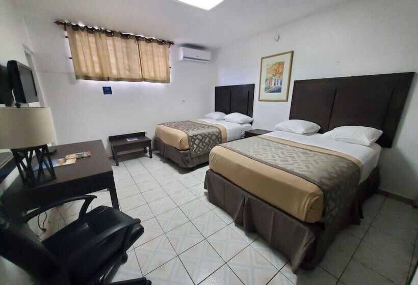 اتاق استاندارد با 2 تخت دوبل, Borinquen Beach Inn