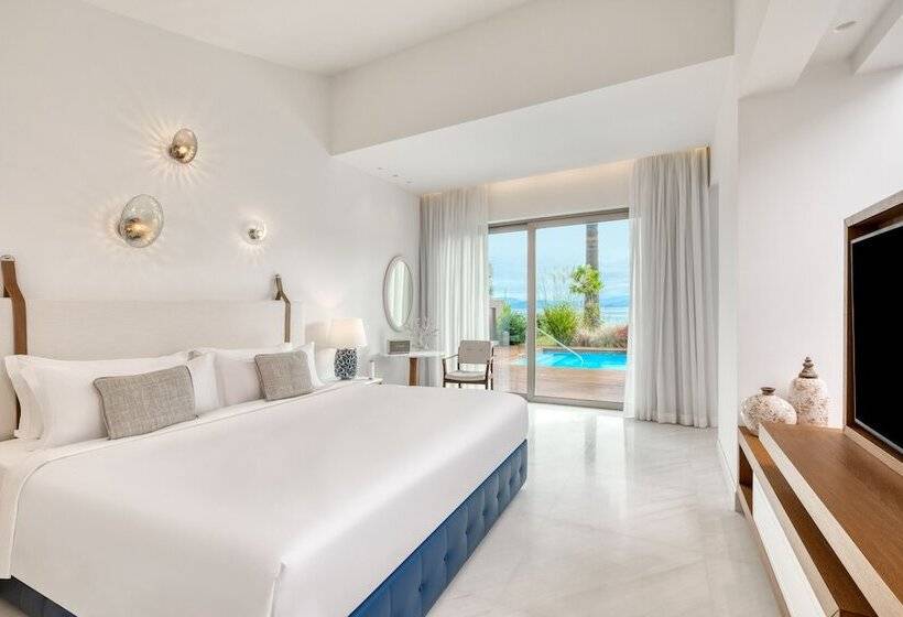 سوییت با استخر, Domes Miramare, A Luxury Collection Resort, Corfu   Adults Only