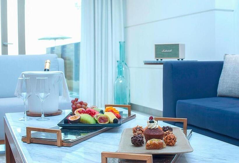 سوییت با چشم‌انداز باغ, Domes Miramare, A Luxury Collection Resort, Corfu   Adults Only