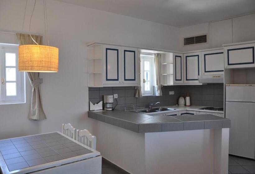 Люкс, Nissia Traditional Residences Spetses