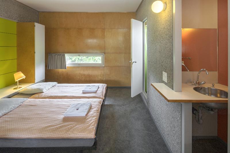 اتاق استاندارد یک نفره, Lausanne Youth Hostel Jeunotel