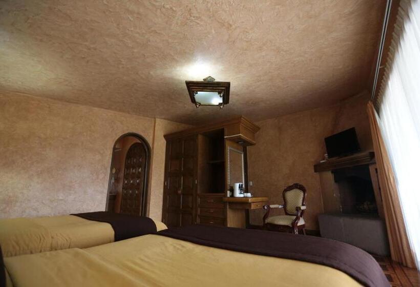 スタンダードシティビュールーム, Casa De La Loma