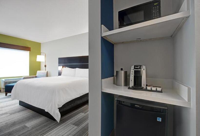带大床的标准间, Holiday Inn Express   Milwaukee Downtown, An Ihg