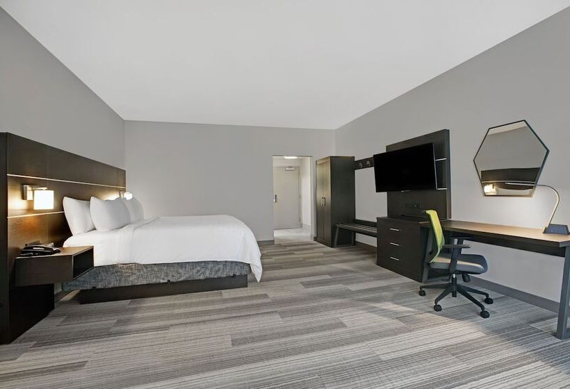 适合残疾人士使用的套间, Holiday Inn Express   Milwaukee Downtown, An Ihg