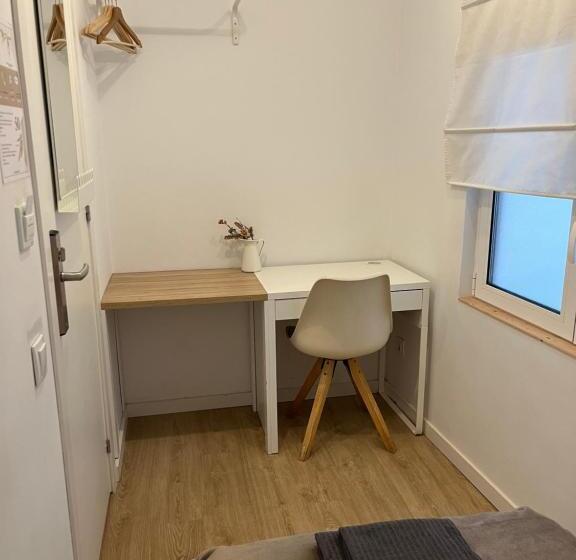 스탠다드 싱글 룸, Hola Hostel Alicante