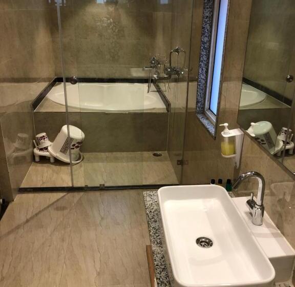 豪华房间, Desi Thath Resort