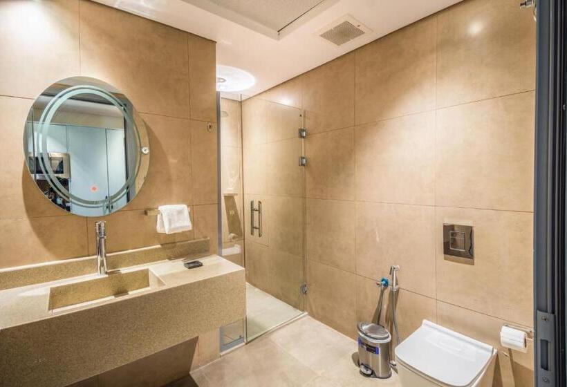 سوییت لوکس, Ewaa Express Hotel   Tabuk