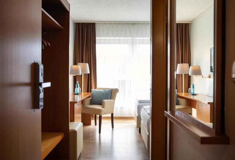 Номер Стандарт, Achat Hotel Frankfurt Maintal