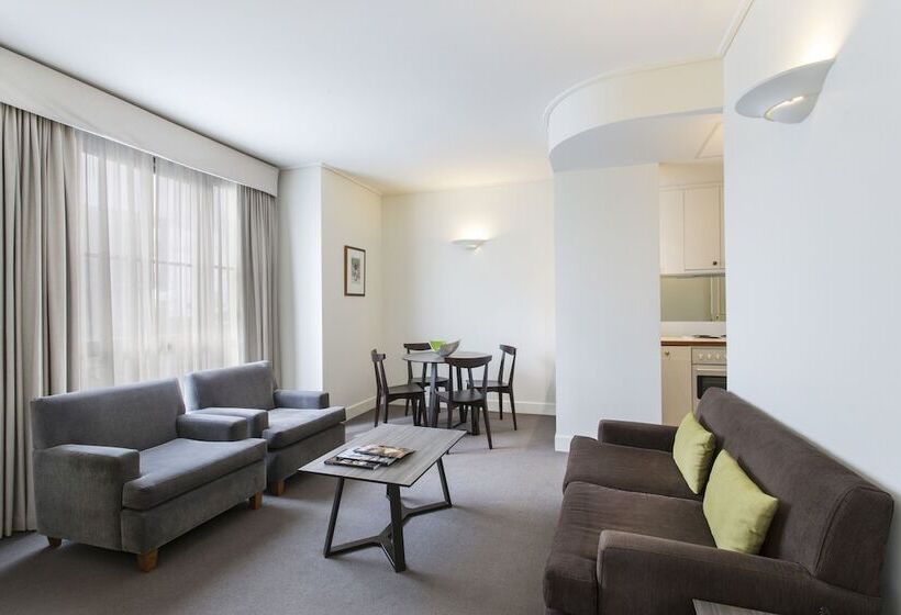 Студия Стандарт, Mantra On Jolimont Melbourne
