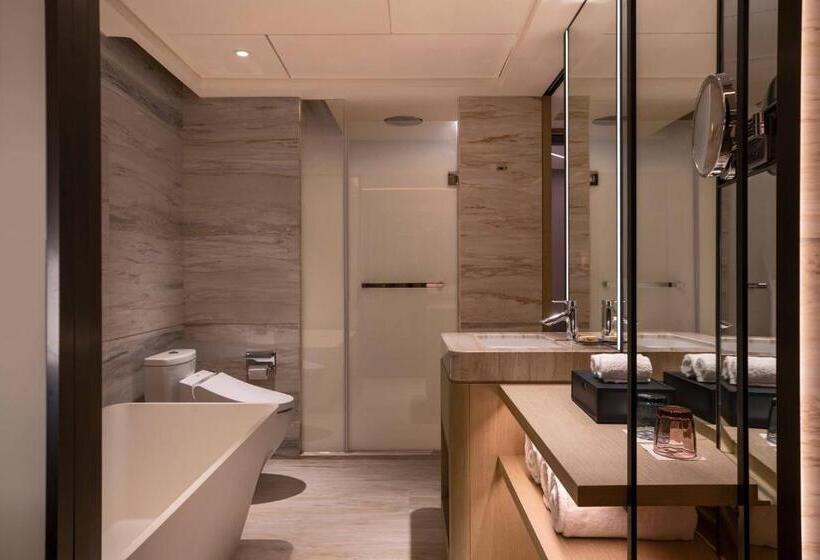 Номер Executive, Renaissance Shenzhen Luohu