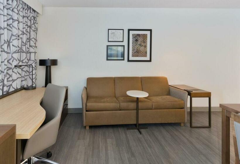 スタンダードスタジオ, Residence Inn Columbus