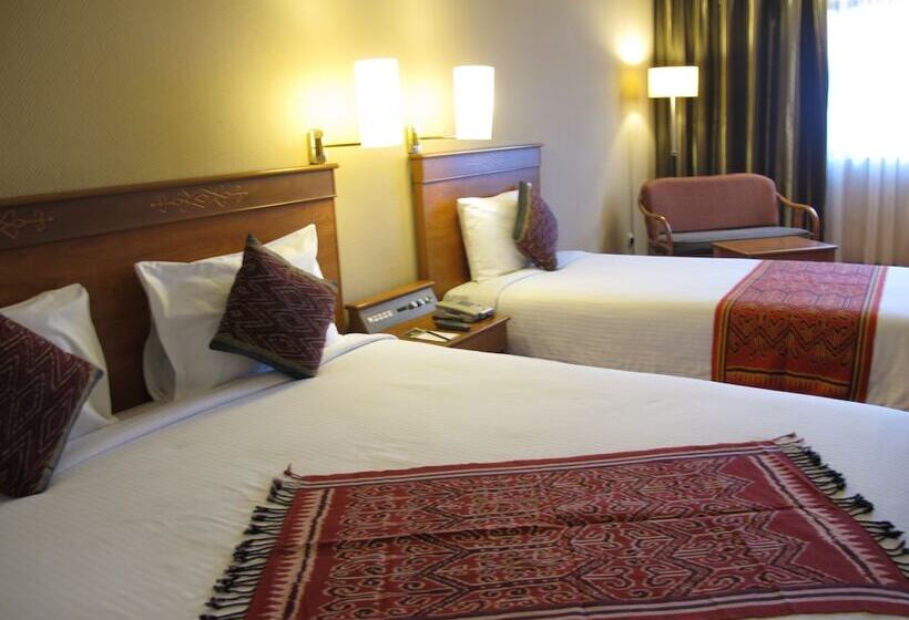 Семейный Номер Deluxe, Grand Continental Kuching