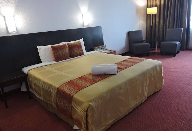 Номер Премиум, Grand Continental Kuching