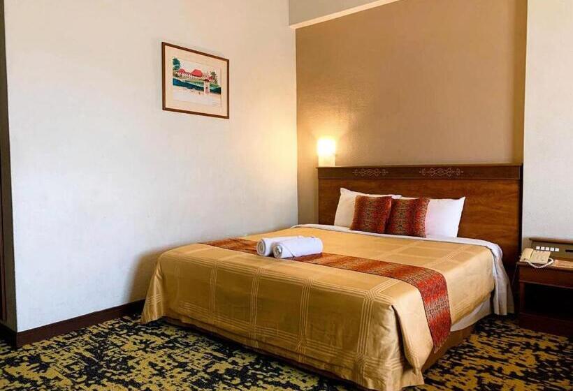 Номер Deluxe, Grand Continental Kuching
