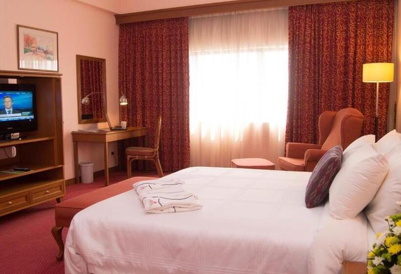 Люкс, Grand Continental Kuching