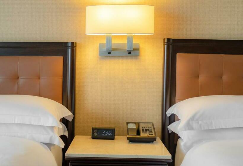 Номер Клуб, Sheraton Bogota