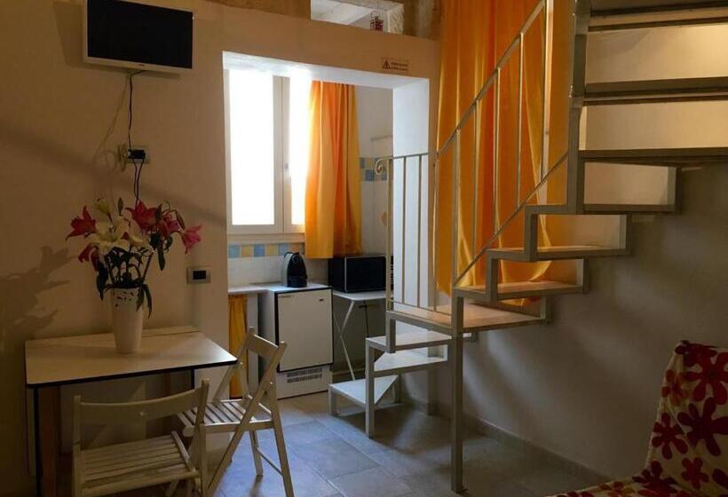 标准间, Cantaluna B&b