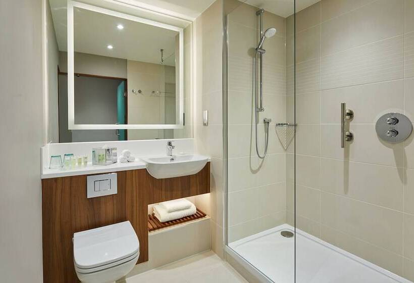 プレミアムルーム, Courtyard By Marriott London Heathrow Airport