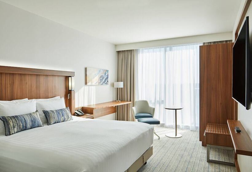 景色の見えるスーペリアルーム, Courtyard By Marriott London Heathrow Airport