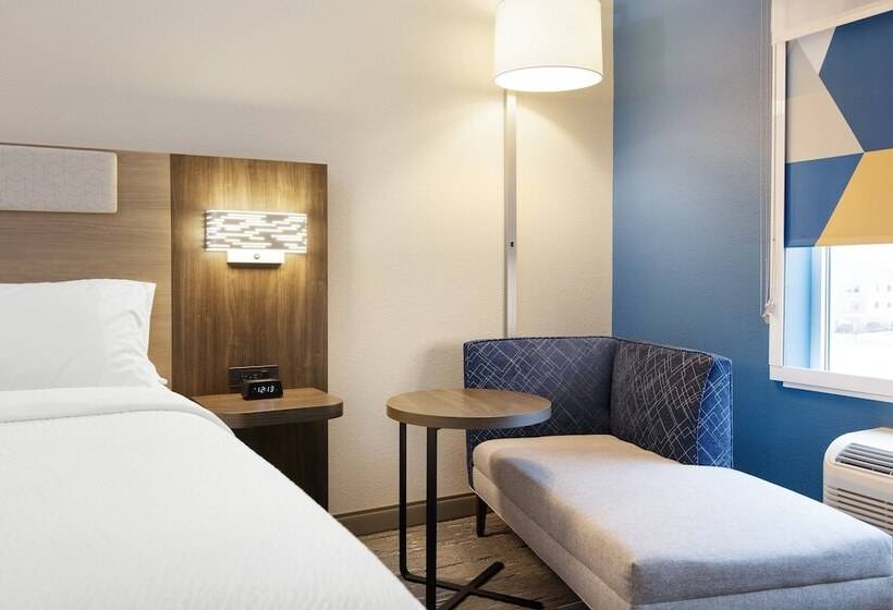 스탠다드 룸, Holiday Inn Express & Suites Port Washington, An Ihg