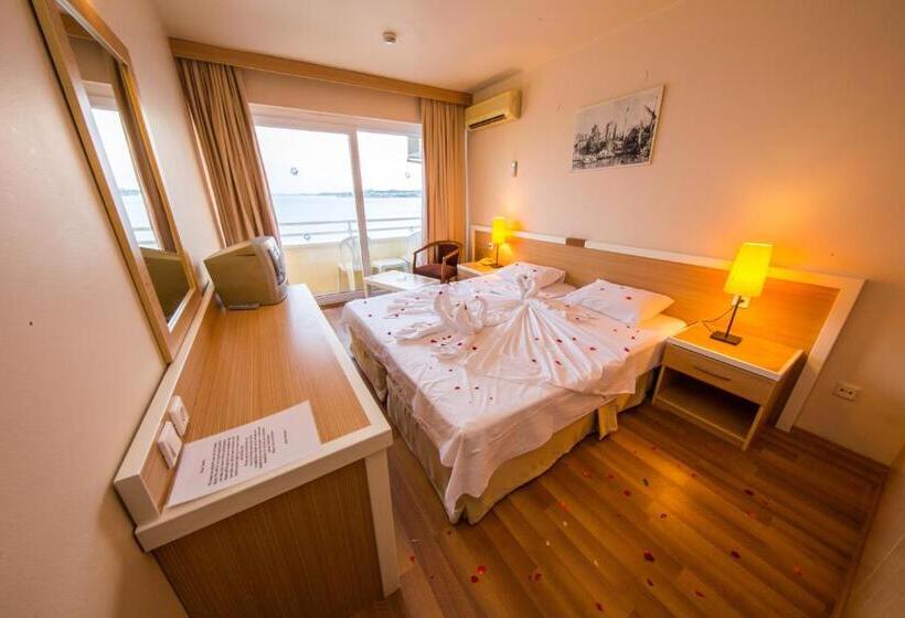 Triple Room Sea View, Tuntas Beach Hotel   All Inclusive