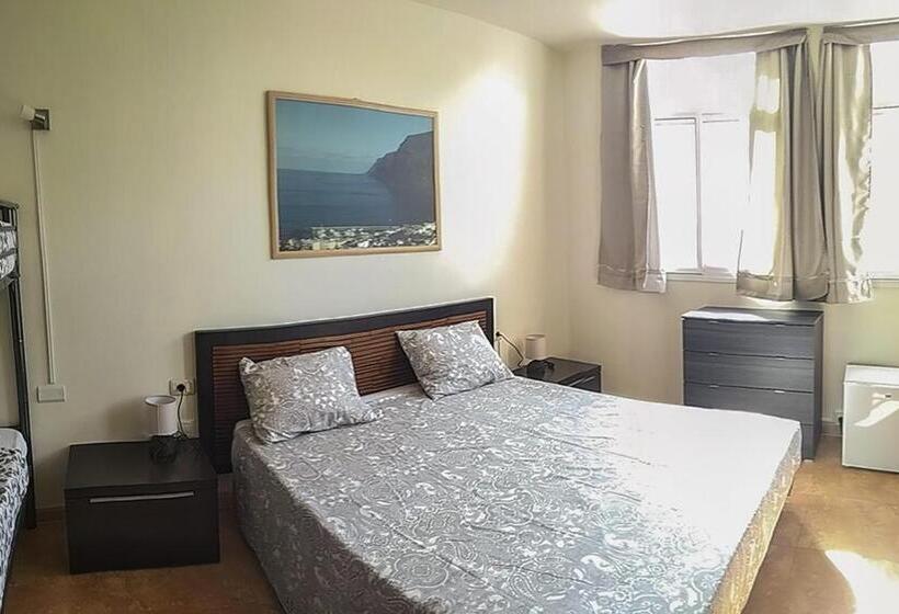 اتاق استاندارد چهار تخته, Kiki Vivienda Bed & Breakfast
