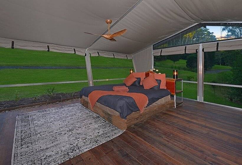 Deluxe Tent, Starry Nights Luxury Camping