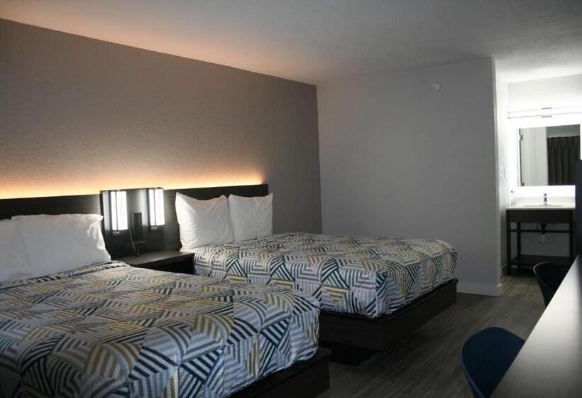 Четырехместный Номер Deluxe, Motel 6 Brookhaven, Ms