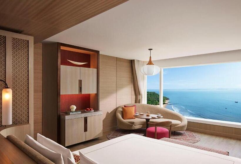 Номер Deluxe Кровать Кинг, Taj Cidade De Goa Horizon, Goa