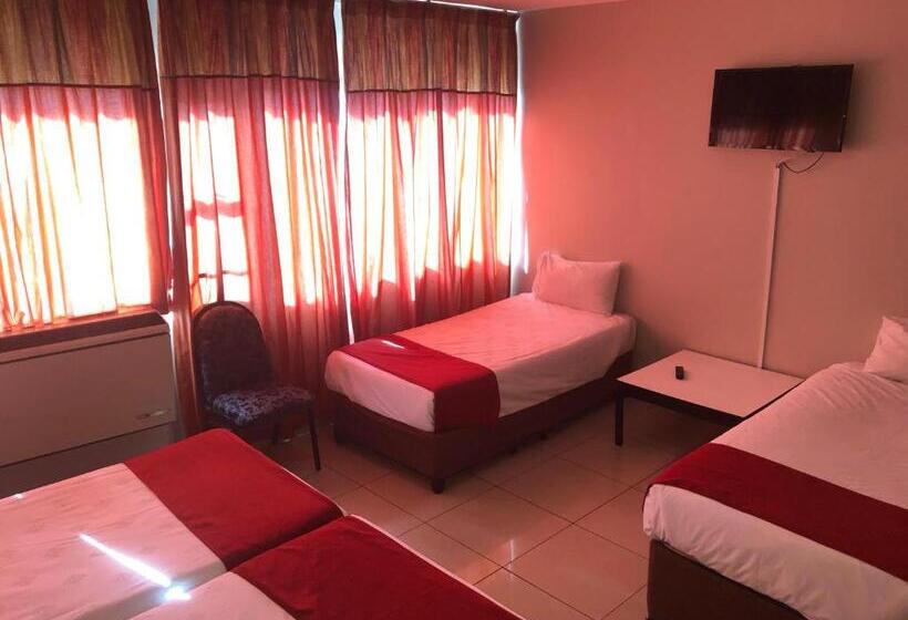 Family flat with sea view, Coastlands Durban Self Catering Holiday Apartments