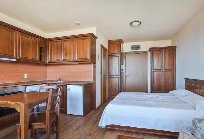 إستديو قياسى مزود بشرفة, Pirin Golf & Country Club Apartment Complex