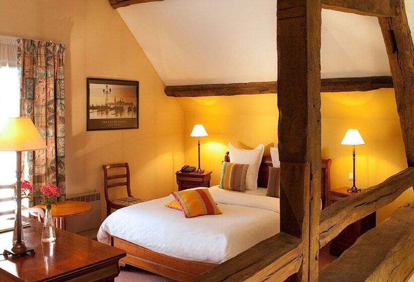 Семейный Номер, Auberge Du Manet