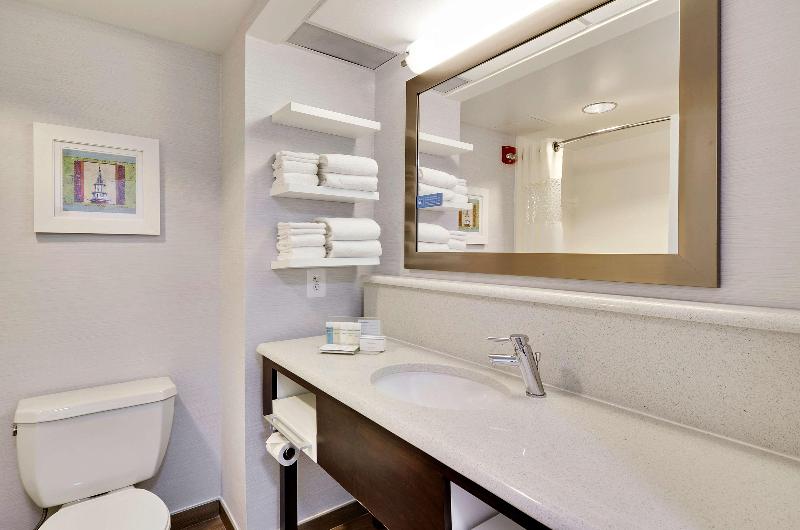 Стандартный Номер Кровать Кинг, Hampton Inn Alexandriaold Town/king St. Metro