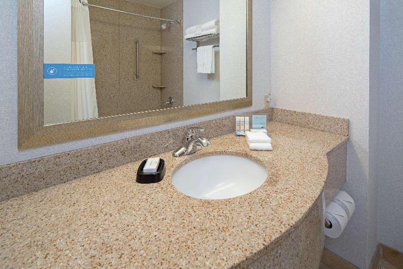 스위트 킹사이즈 침대, Hampton Inn & Suites Bremerton