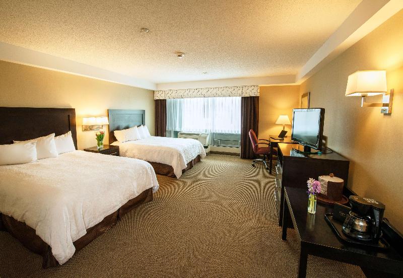 Номер Стандарт, Hampton Inn & Suites Boston Crosstown Center