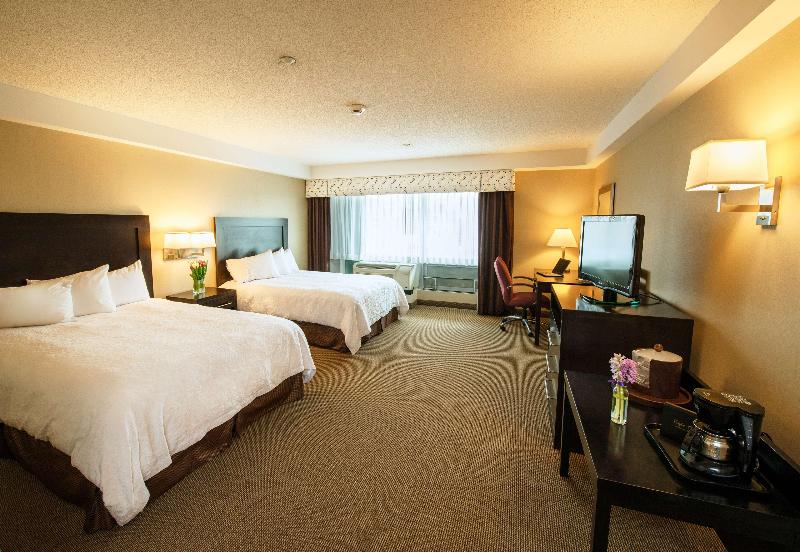 Номер Стандарт, Hampton Inn & Suites Boston Crosstown Center