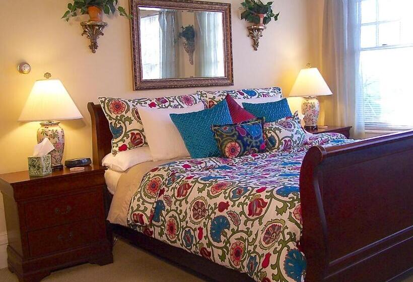 Стандартный Номер Кровать Кинг, Lyndon House Bed & Breakfast