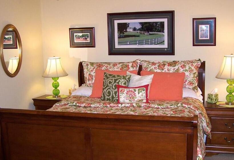 Люкс Кровать Кинг, Lyndon House Bed & Breakfast