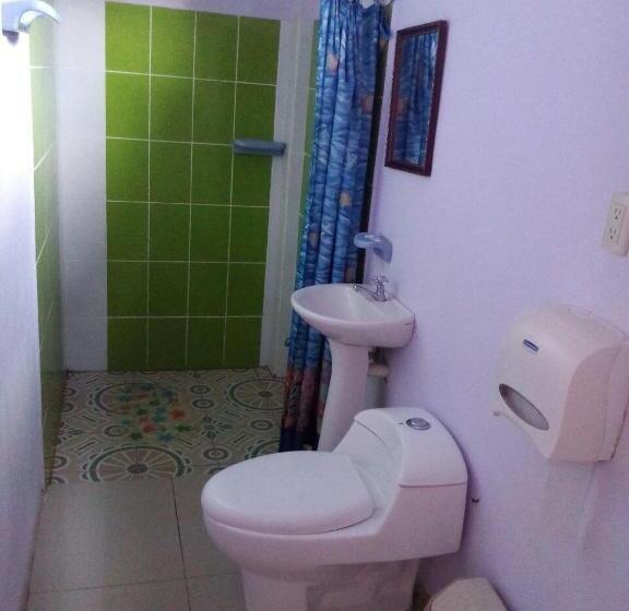 标准单人间, Cabinas El Muellecito